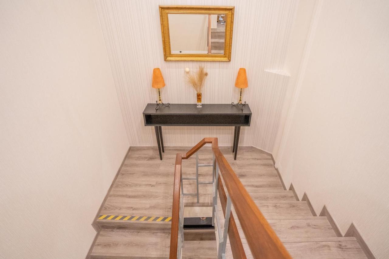 Dinya Lisbon Hotel Екстер'єр фото