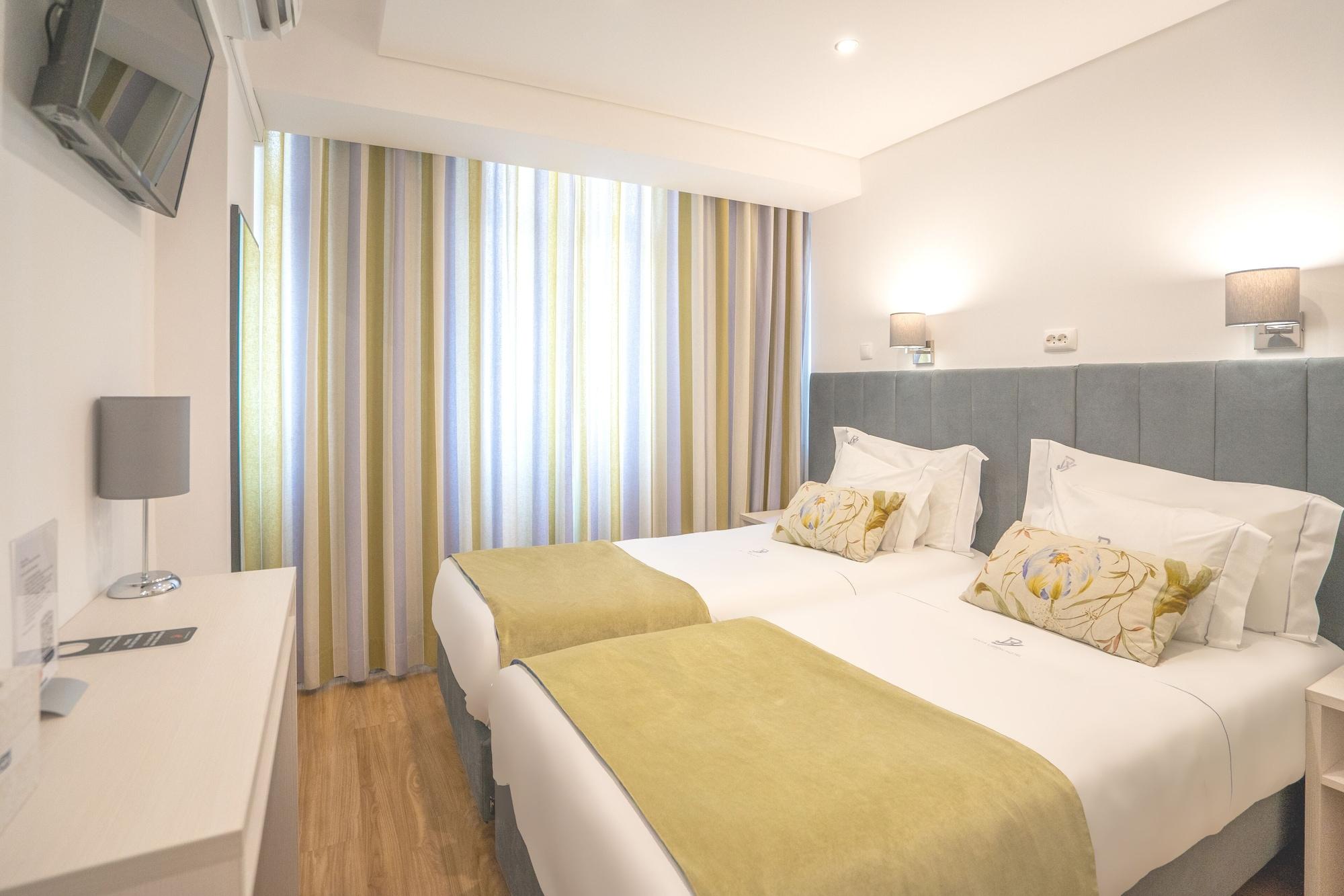 Dinya Lisbon Hotel Екстер'єр фото
